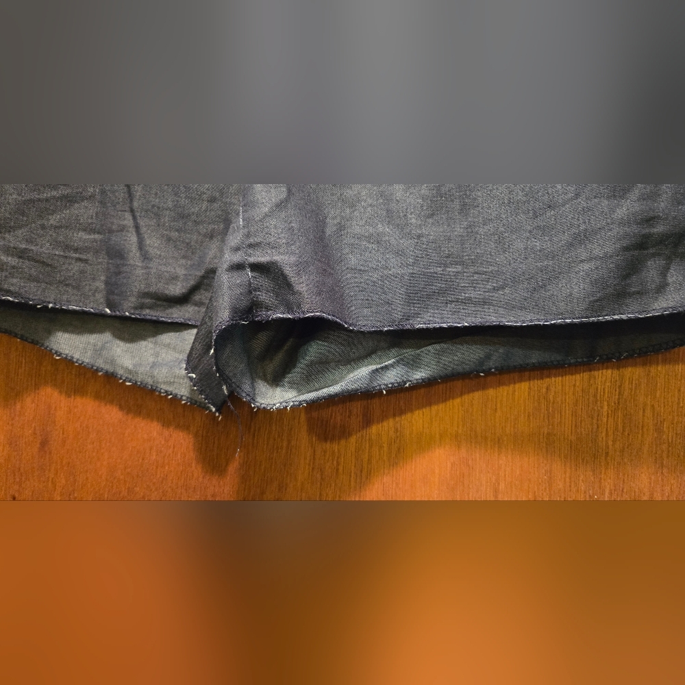Banana Republic Dark Blue Women's Slack Shorts Sz6 - Picture 4 of 7